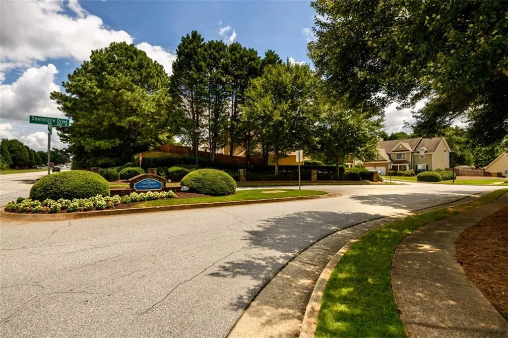 Lawrenceville, Georgia 30044, United States, 4 Bedrooms Bedrooms, ,2 BathroomsBathrooms,Residential,Coming Soon,181391