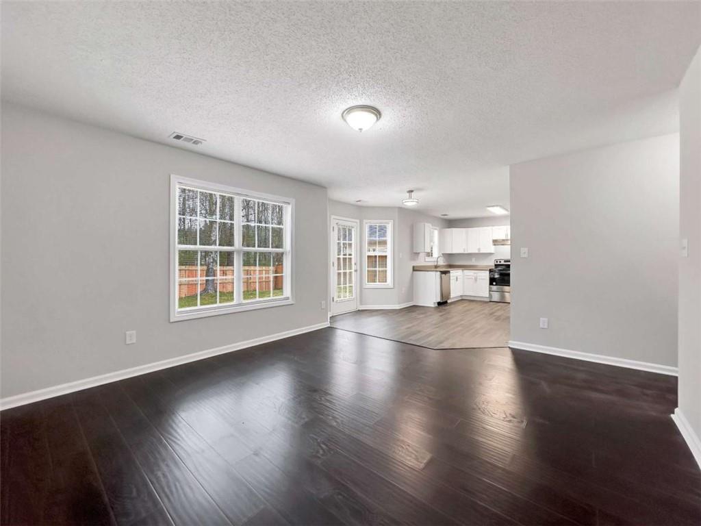7006 Mahonia Place, Lithonia, Georgia image 12