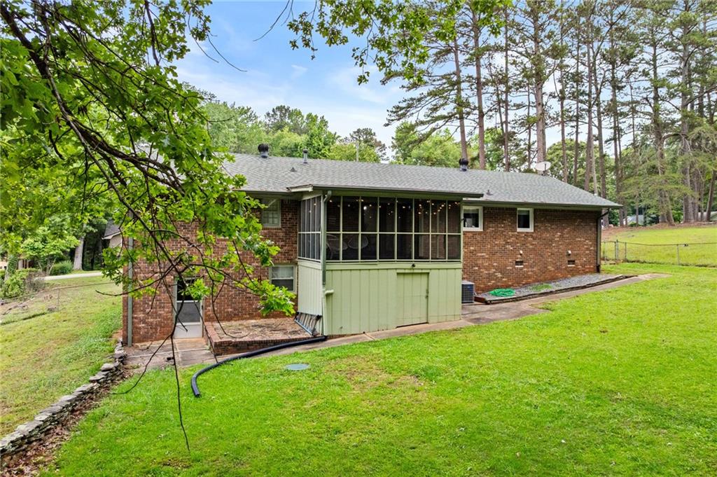 4433 Lake Forest Drive, Oakwood, Georgia image 38