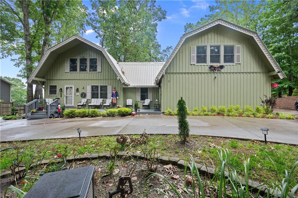 35 Lucerne Place