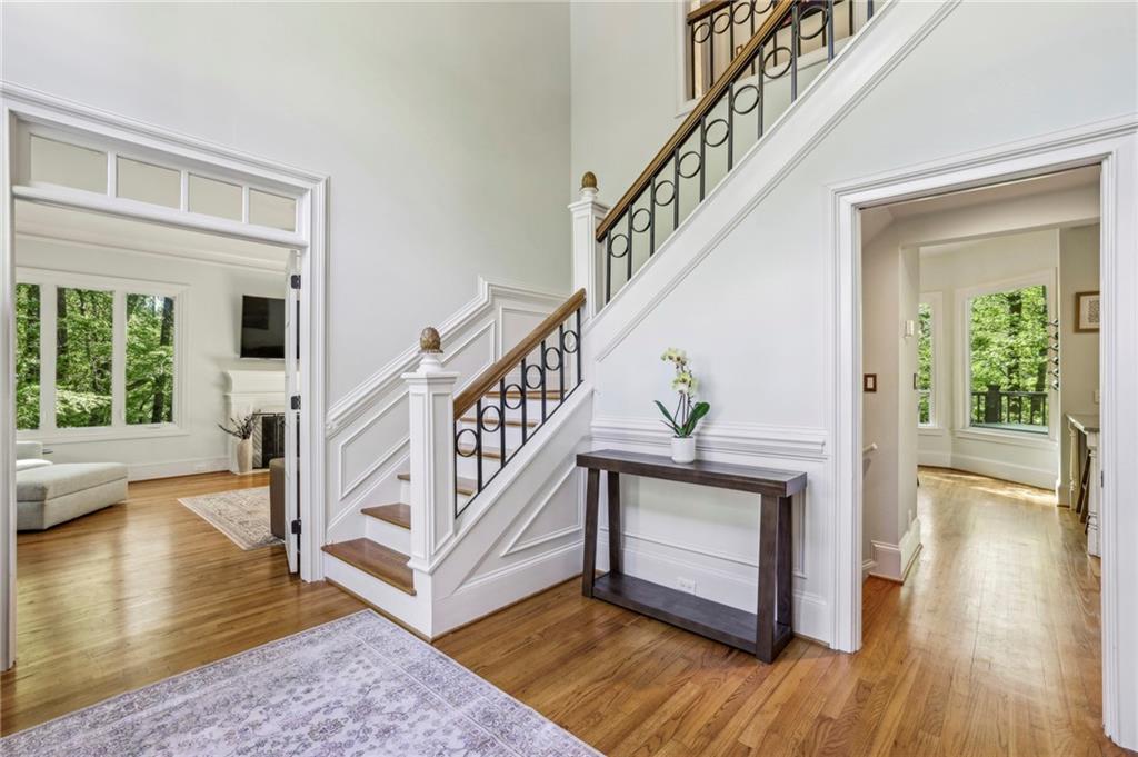 1895 Redbourne Drive, Atlanta, Georgia image 2