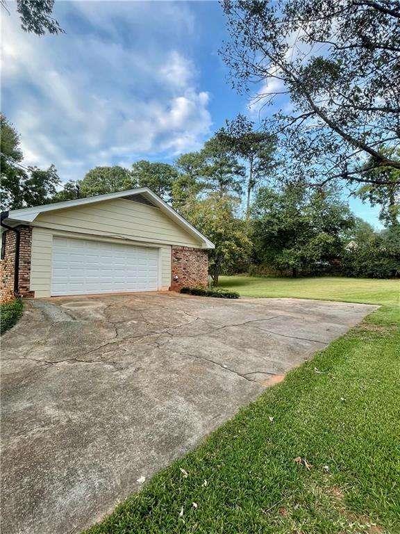 1838 Cates Court, Snellville, Georgia image 10