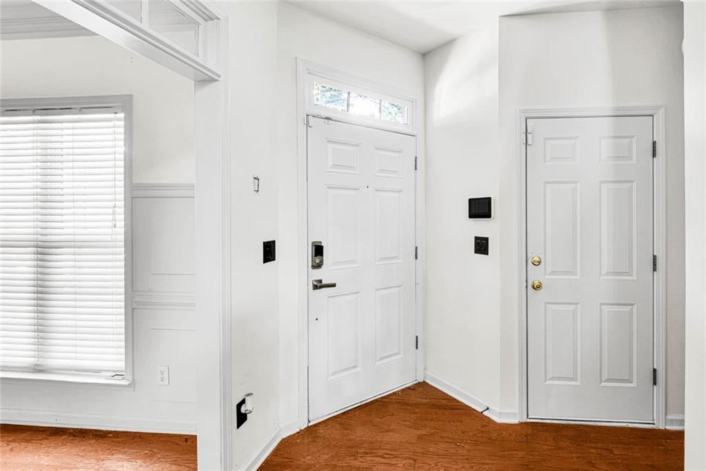 1229 Crescentwood Lane