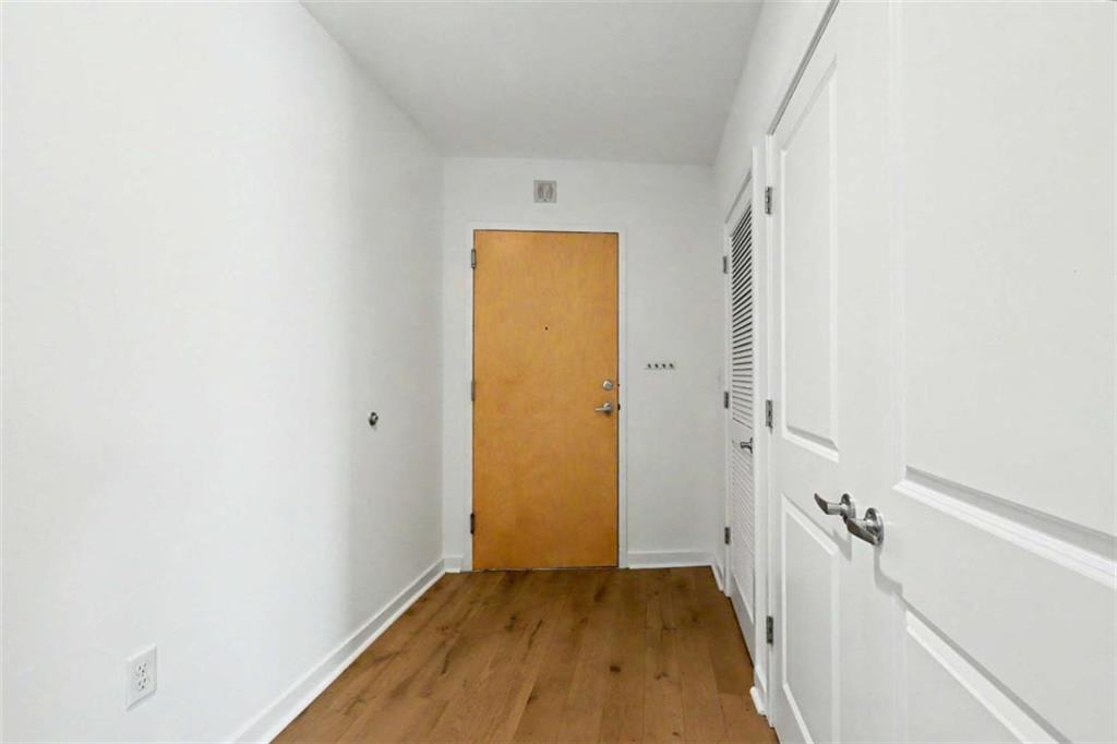 943 Peachtree Street 1411