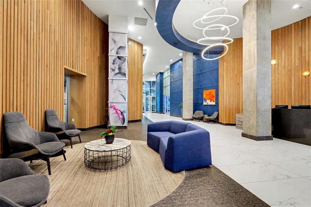 943 Peachtree Street 1411