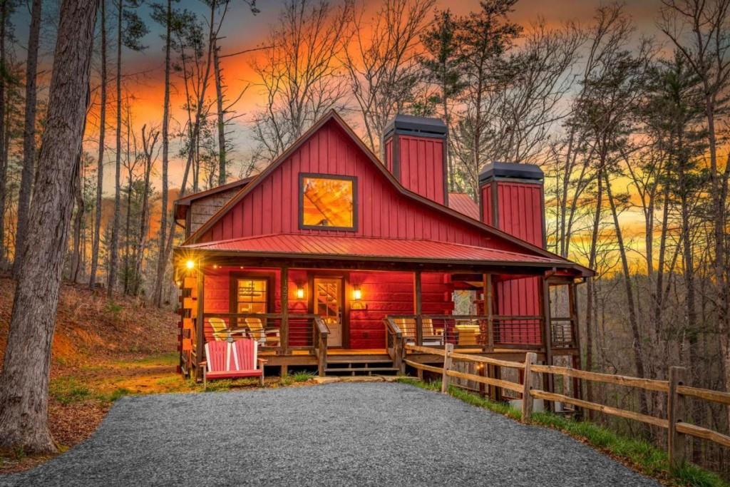 127 Twin Creeks Road