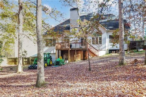 A home in Powder Springs