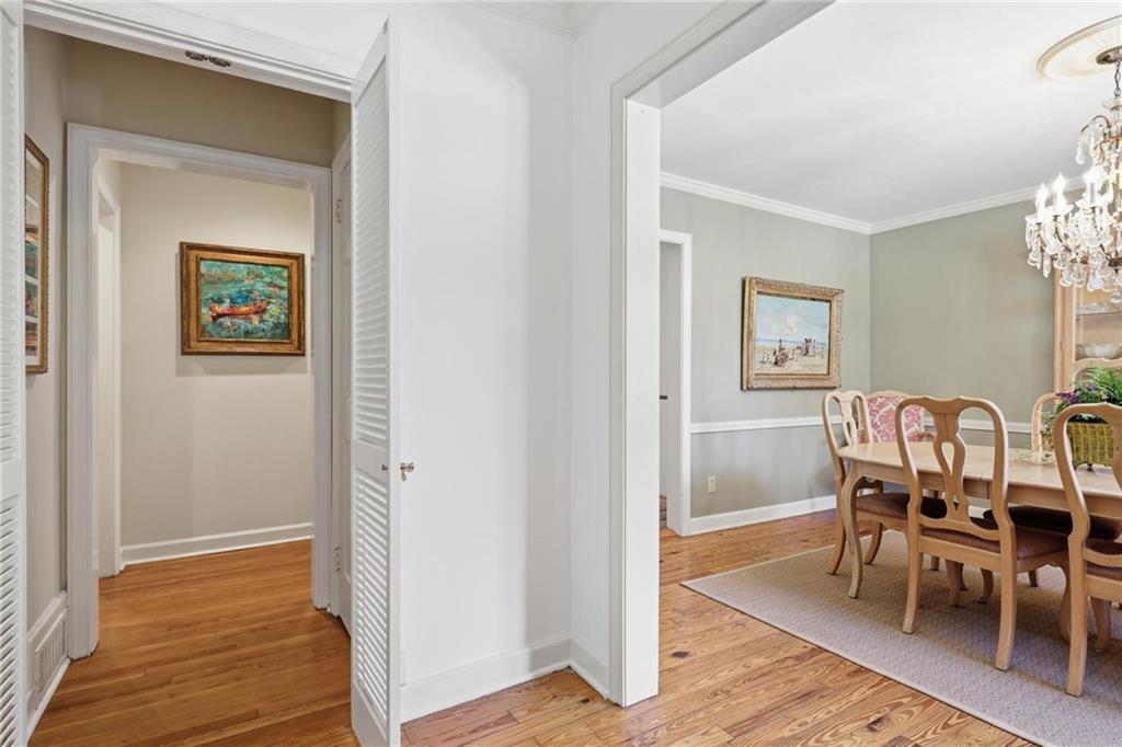 2059 Brookview Drive NW