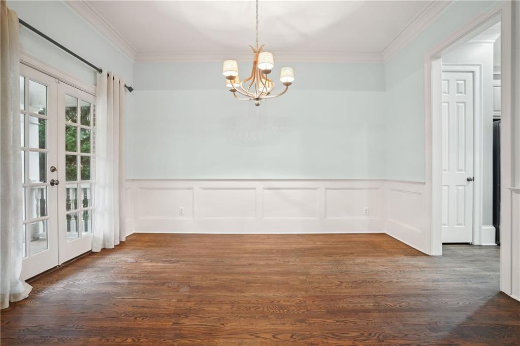 1064 Standard Drive NE