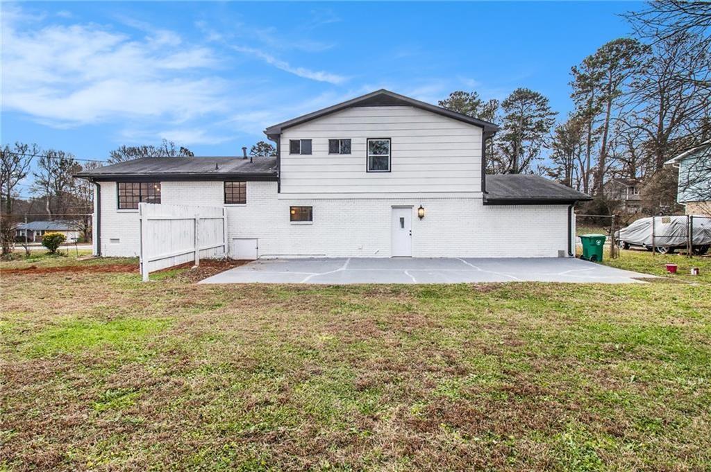 3862 Northstrand Drive