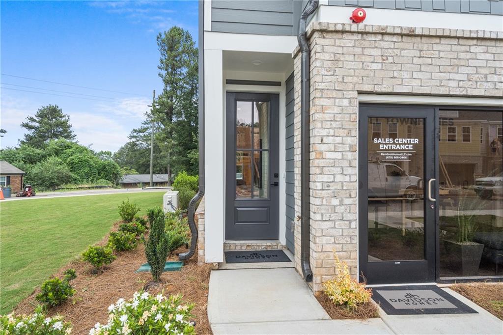 508 Red Terrace Ter, Marietta, Georgia image 2