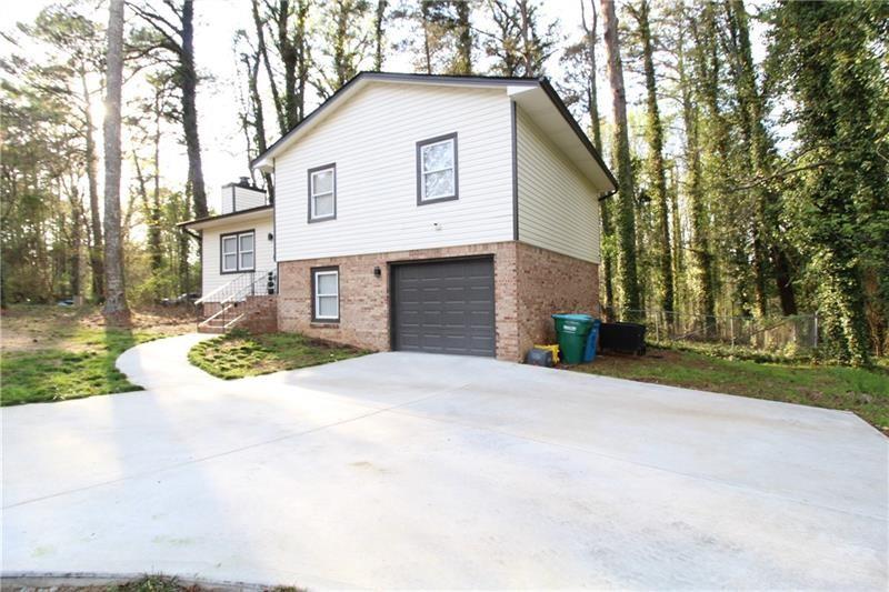 3367 Oak Drive
