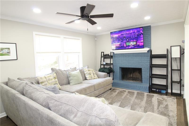 3367 Oak Drive