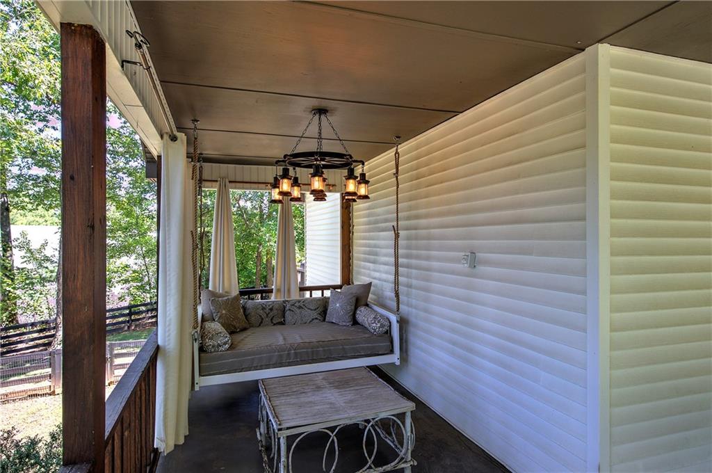 290 Sharptop Ridge Road