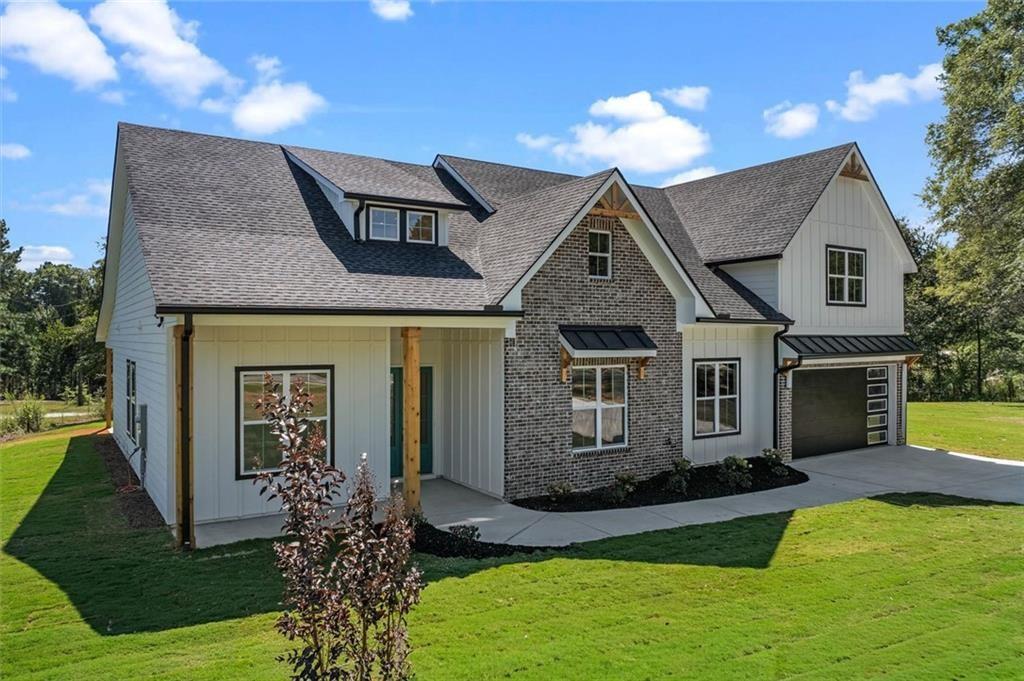 1960 Lost Mountain Road