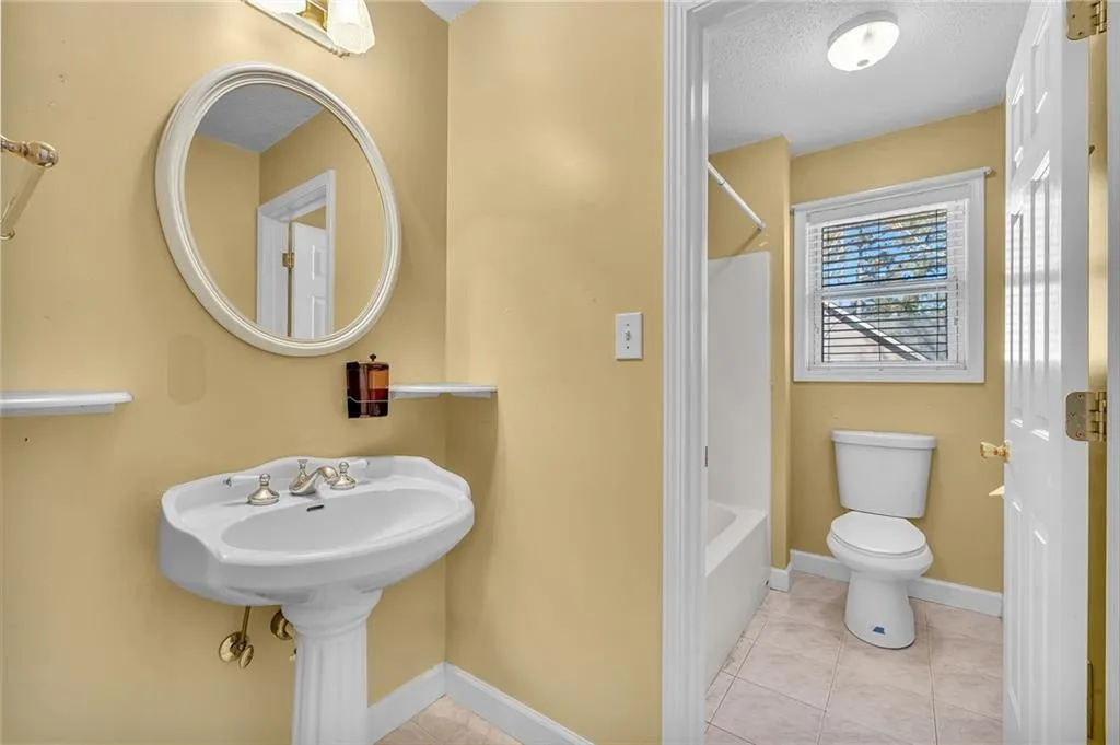 Hampton, Georgia 30228, United States, 4 Bedrooms Bedrooms, ,3 BathroomsBathrooms,Residential,Coming Soon,238691