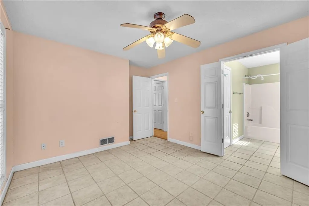 Hampton, Georgia 30228, United States, 4 Bedrooms Bedrooms, ,3 BathroomsBathrooms,Residential,Coming Soon,238691