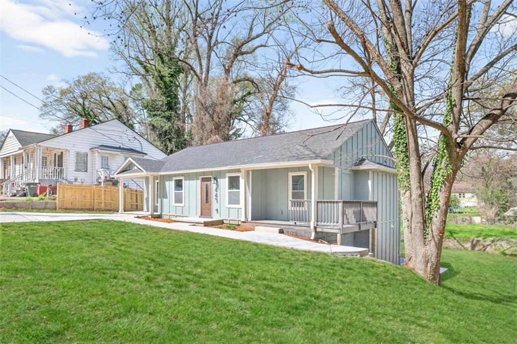 447 Birney Street NE