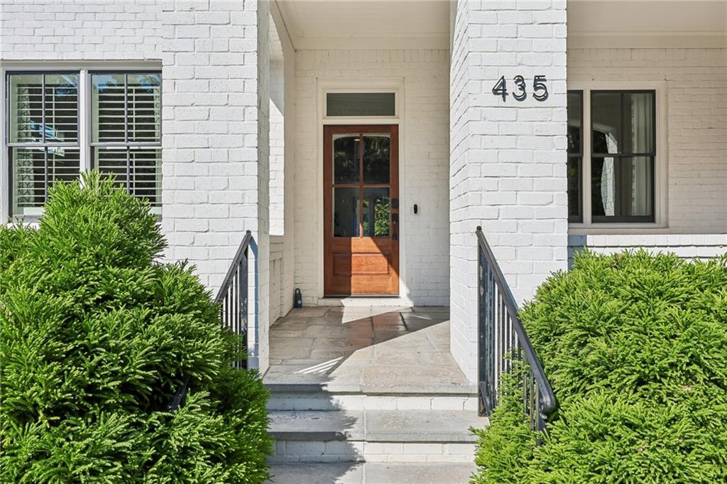 435 Nelson Ferry Road