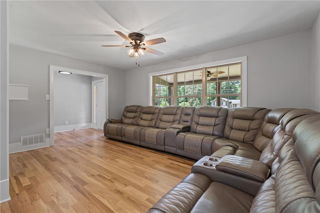 919 Rock Oak Lane, Lawrenceville, Georgia image 12