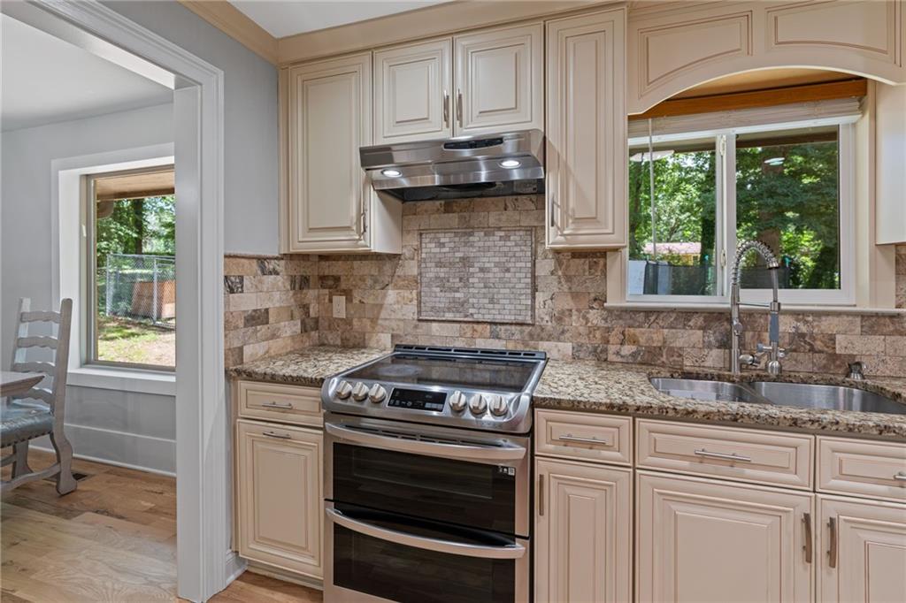919 Rock Oak Lane, Lawrenceville, Georgia image 18