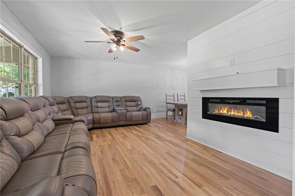 919 Rock Oak Lane, Lawrenceville, Georgia image 11