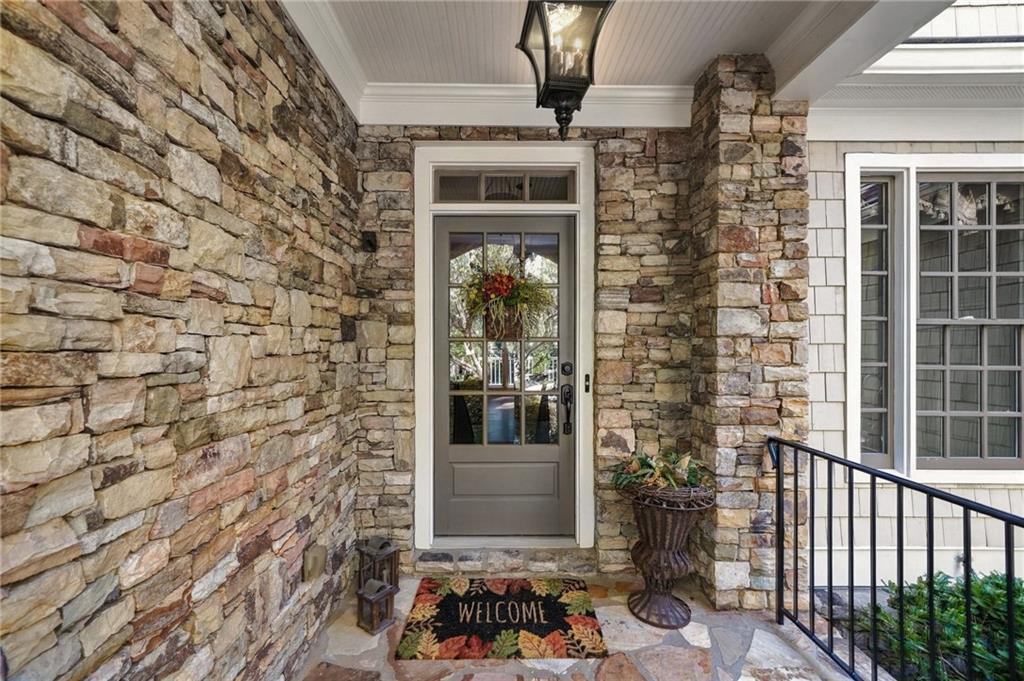 2940 Woodvale Court, Alpharetta, GA, 30022 2940 Woodvale Court