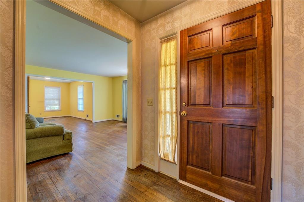 1850 Francis Road, Conyers, Georgia image 3