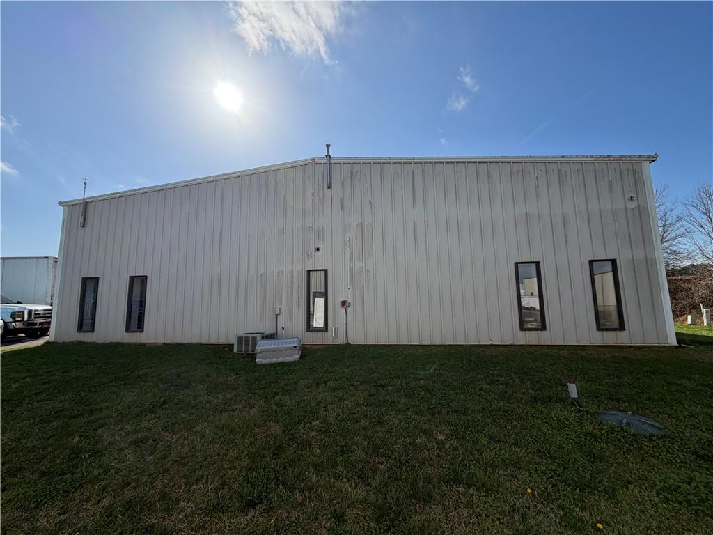 419 Hamilton Crossing Road NW