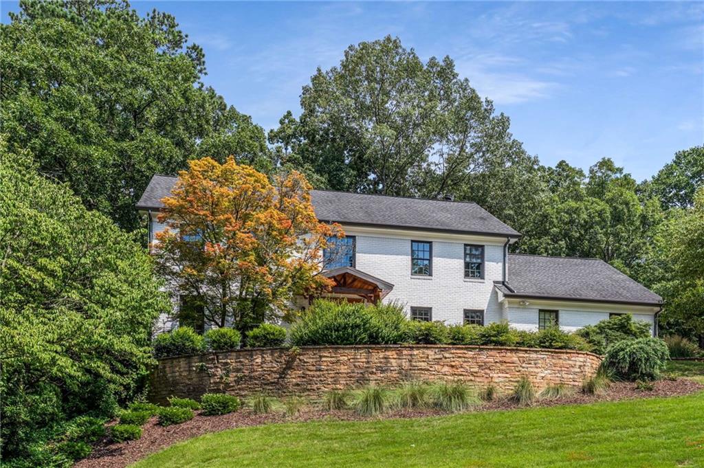 3833 BYRNWYCK NE