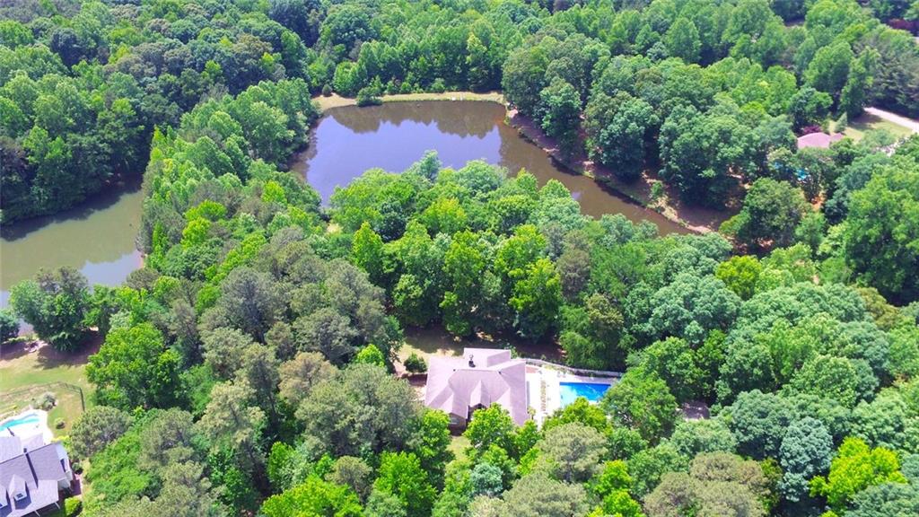 72 Lake Court