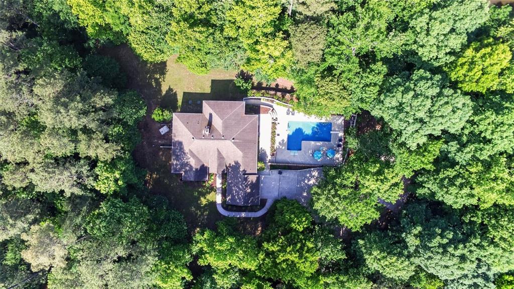 72 Lake Court