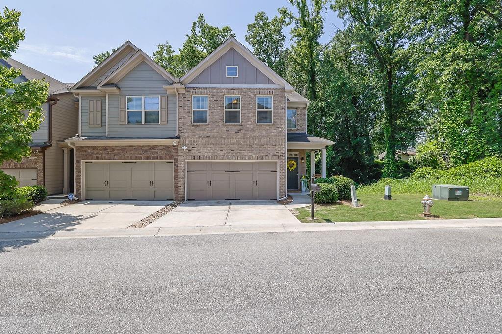 2333 Whiteoak Bend, Smyrna, Georgia image 1