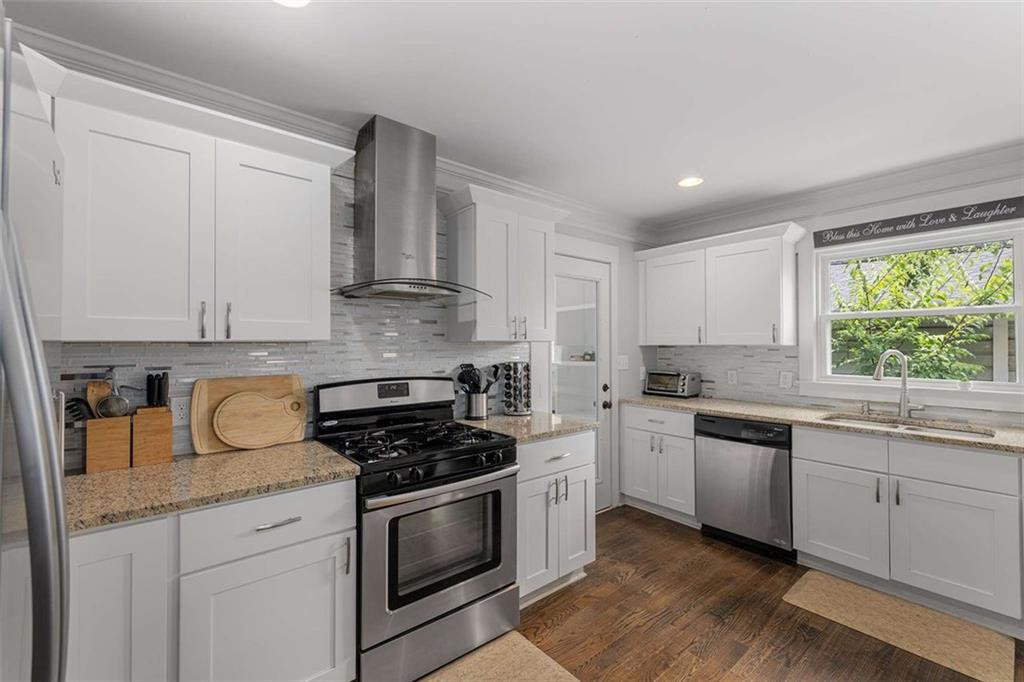 Woodland Hills - Residential