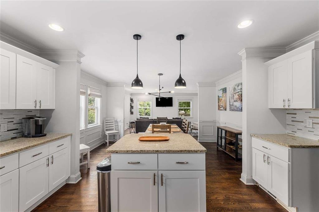 Woodland Hills - Residential