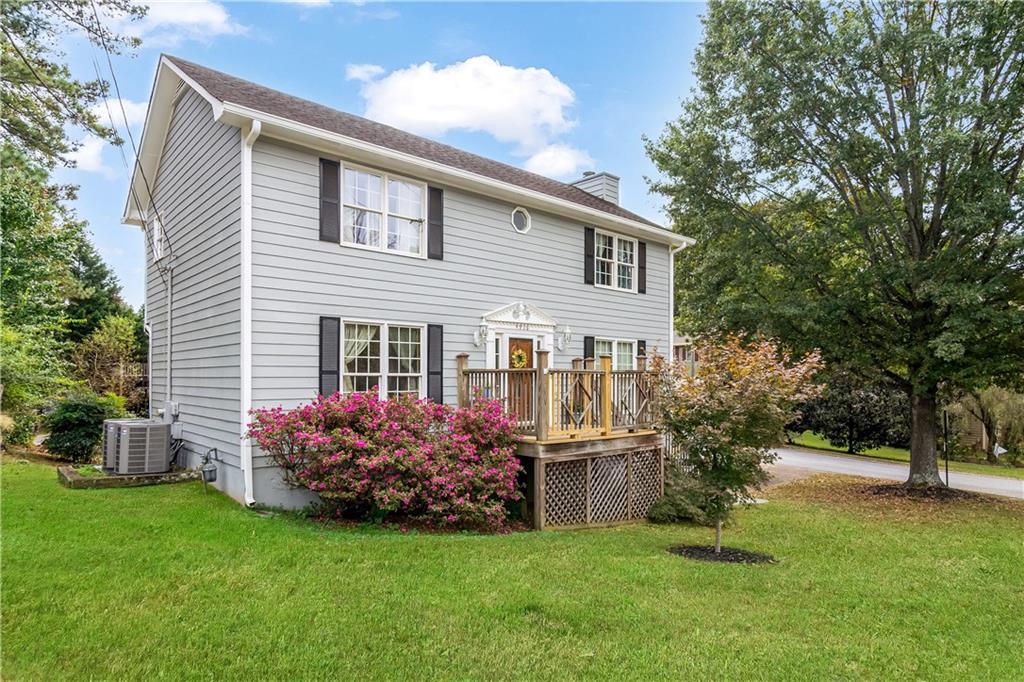 4926 Shallow Ridge Road NE