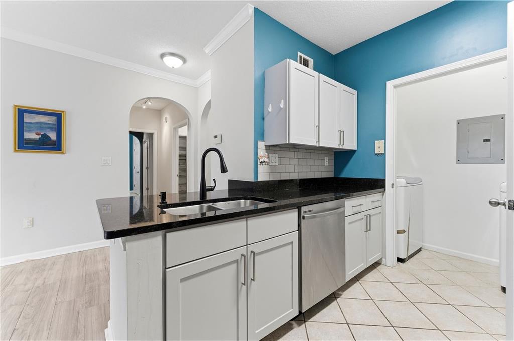 4333 Dunwoody Park 3201