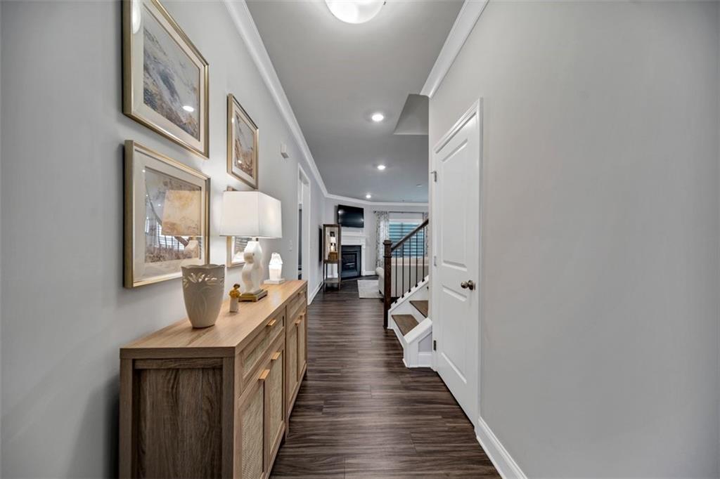 4506 Silver Oak Drive SW