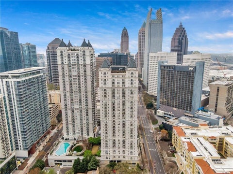 Condo For Rent - 199 14th Street #201<br/> Atlanta, GA 30309