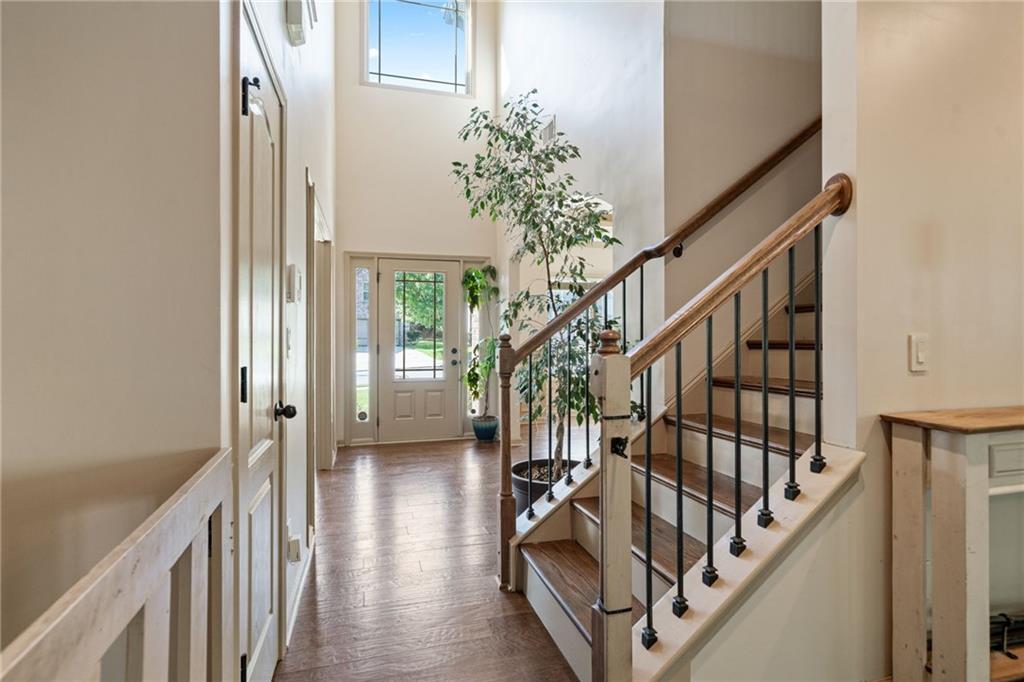 1446 Rolling View Way