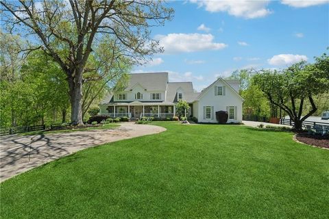 2230 Henry Scott Ball Ground GA 30107