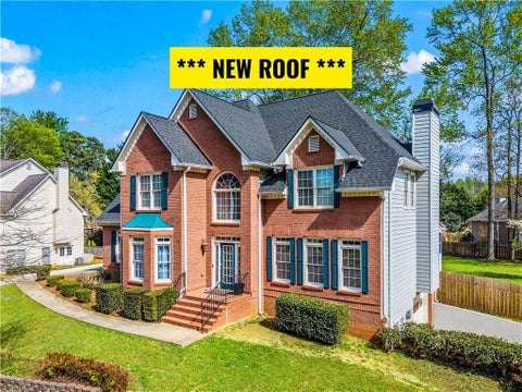 Homes For Sale - 4355 Chatuge Drive<br/> Buford, GA 30519