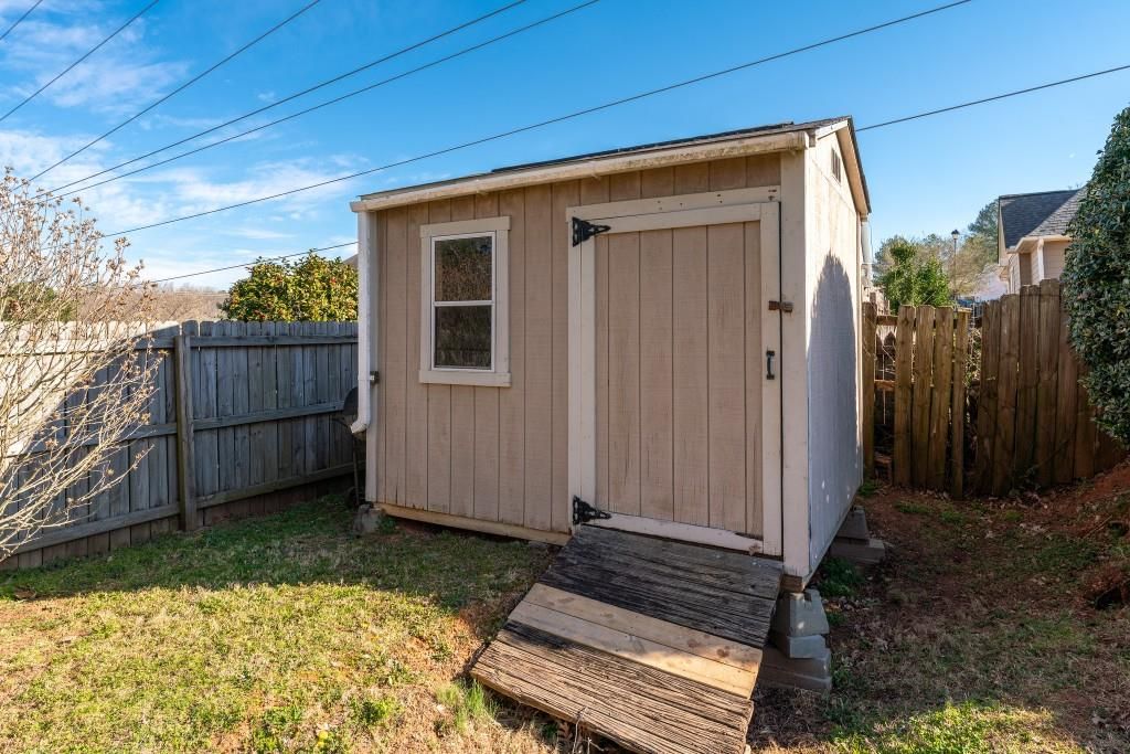 listing image 40