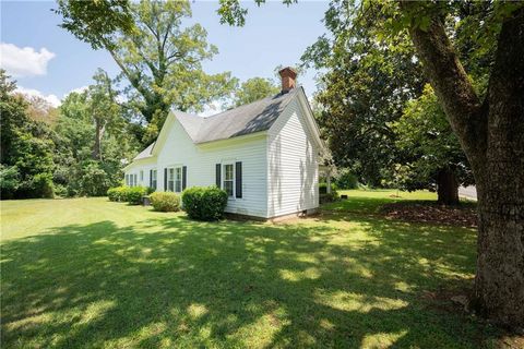 A home in Monticello