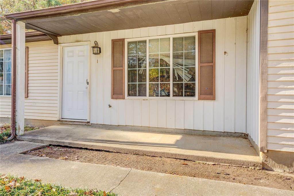 5267 Tasman Trail, Lithonia, Georgia image 3
