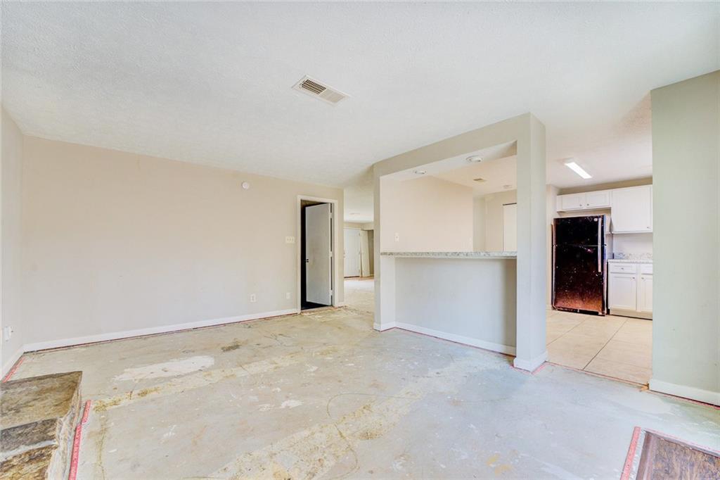 5267 Tasman Trail, Lithonia, Georgia image 11