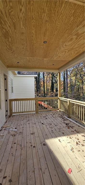 3910 W Cooper Lake Drive SE