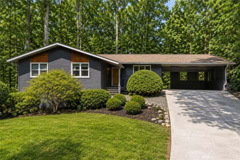 Homes For Sale - 2245 Winding Woods Drive<br/> Tucker, GA 30084