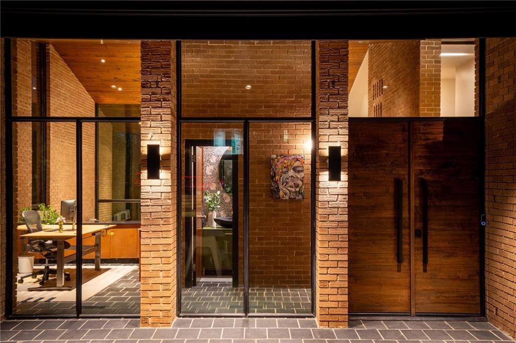 1671 Friar Tuck Road NE