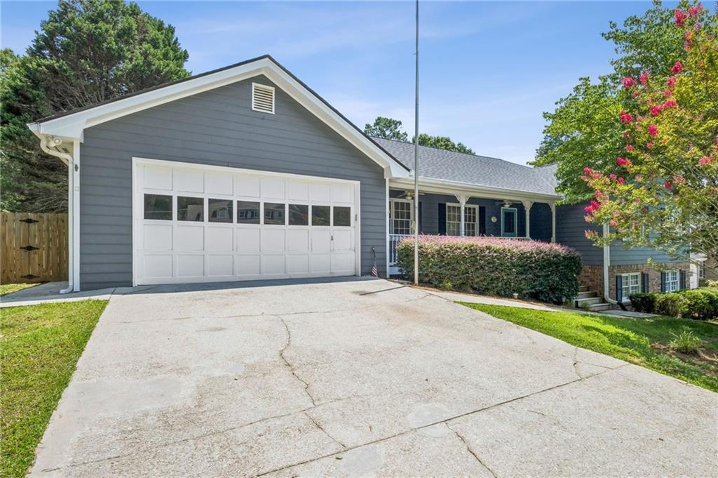 1192 Lakeview Road